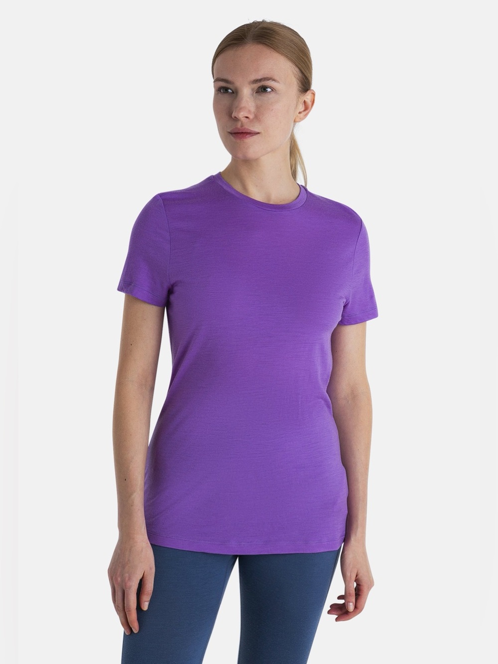 Icebreaker 150 TECH LITE III TEE in Purple